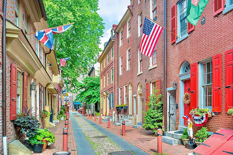 From NY: Lancaster Pennsylvania and Philadelphia day Tour English Tour