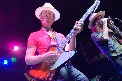 Nashville: Live Music Bar Crawl with Local Artists