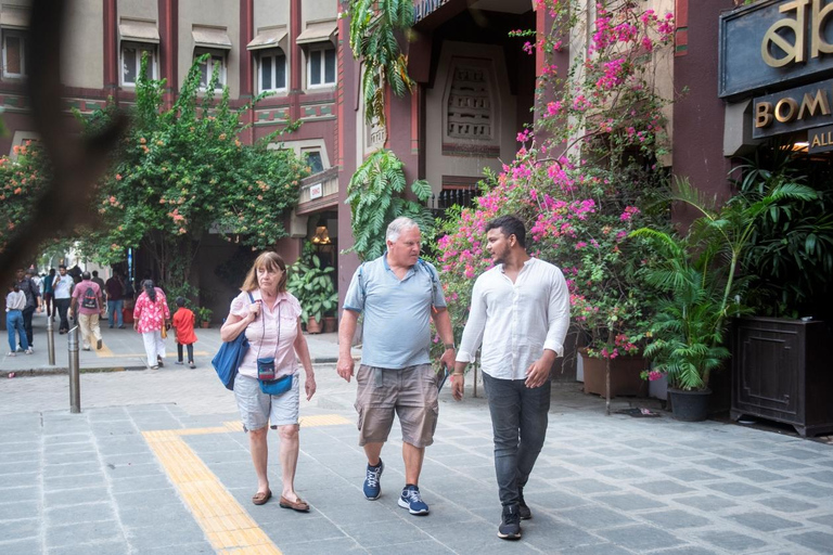 Excursão a pé pela antiga Mumbai, pela gastronomia e pelo património