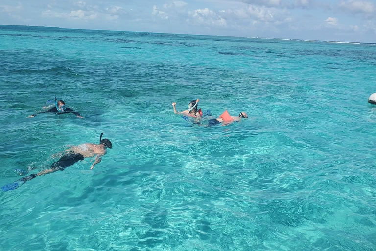 Caye Caulker Snorkeling & Secret Beach Day Tour