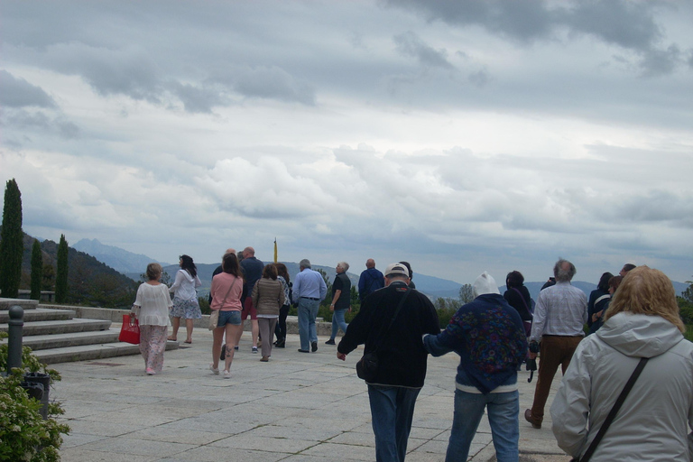 Madrid: El Escorial e Vale dos Caídos com entrada rápida