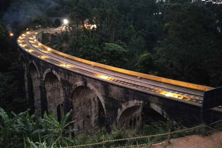 Ella : excursion d&#039;une journée inoubliable et tour en trainElla : excursion d&#039;une journée inoubliable et balade en train