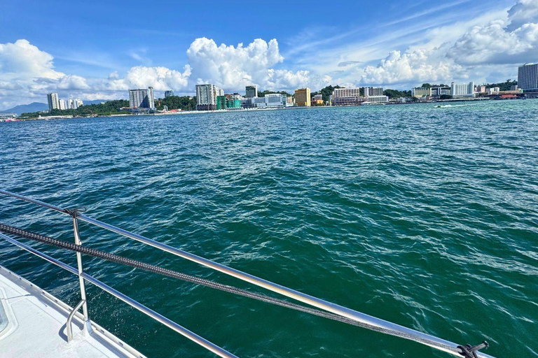 Kota Kinabalu: Catamaran Snorkel & Sailing Tour with Meal Catamaran Afternoon Session