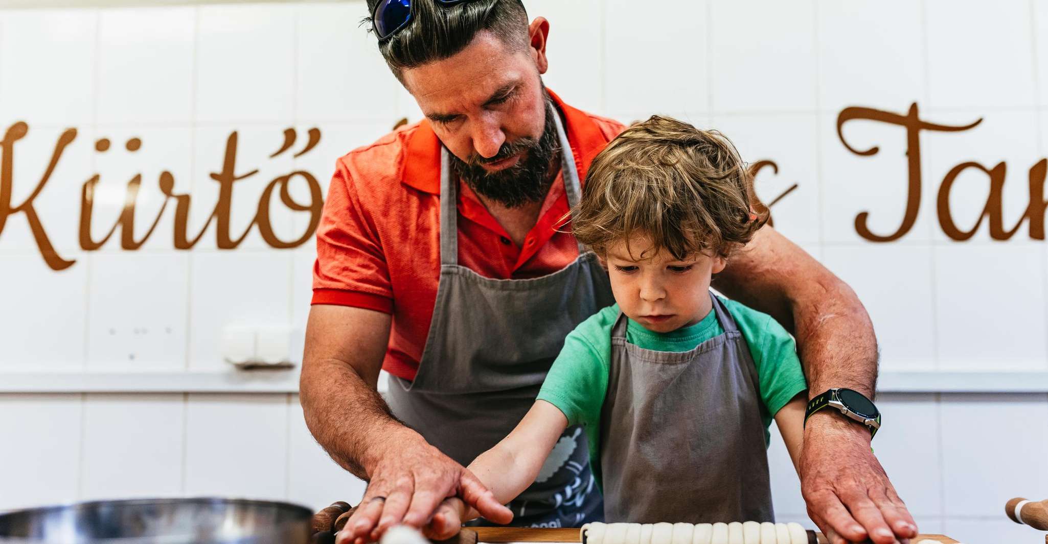 Budapest: Hungarian Chimney Cake Workshop in the City Center photo 4