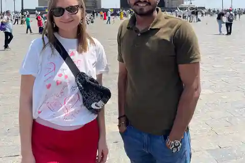 Mumbai + Dabbawalla + Slum + e Dhobighat Tour con servizio di prelievo