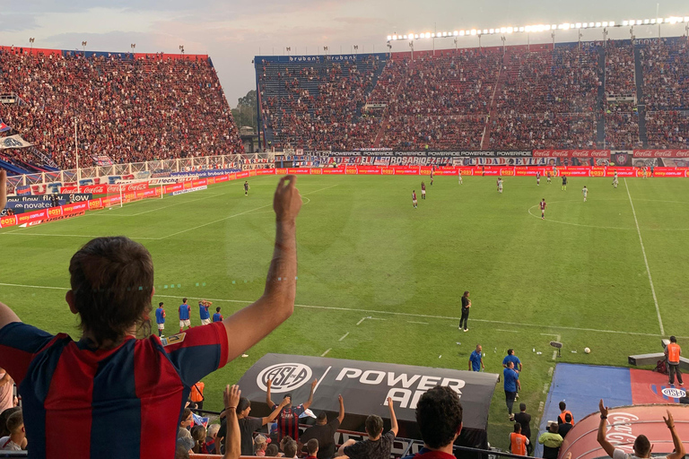 Fußball in Buenos Aires: Erlebe die Leidenschaft bei einem Spiel von San Lorenzo de Almagro