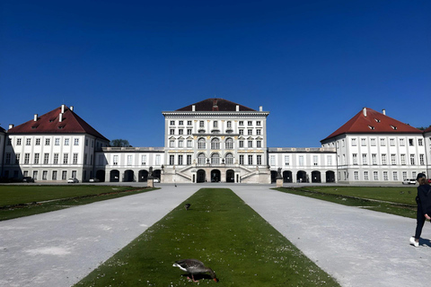 Salzburg: Munich Tour with Transfers, Hotel, Meals & Drinks