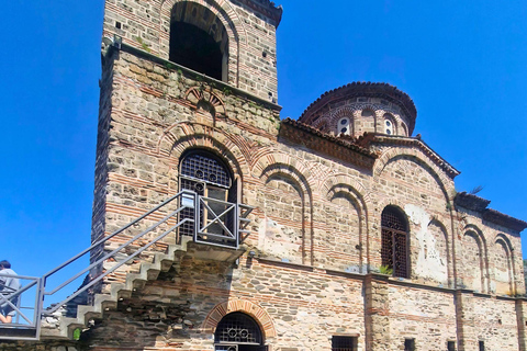 From Plovdiv: Asen's Fortress Hike with Breakfast & Pickup