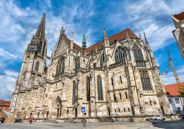 Regensburg: Sights & Highlights Walking tour