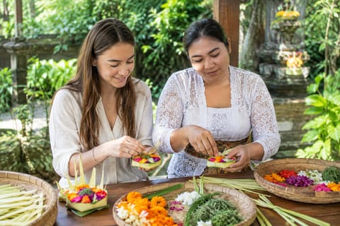 Ubud: Canang Sari Making & The Spiritual Essence of Bali