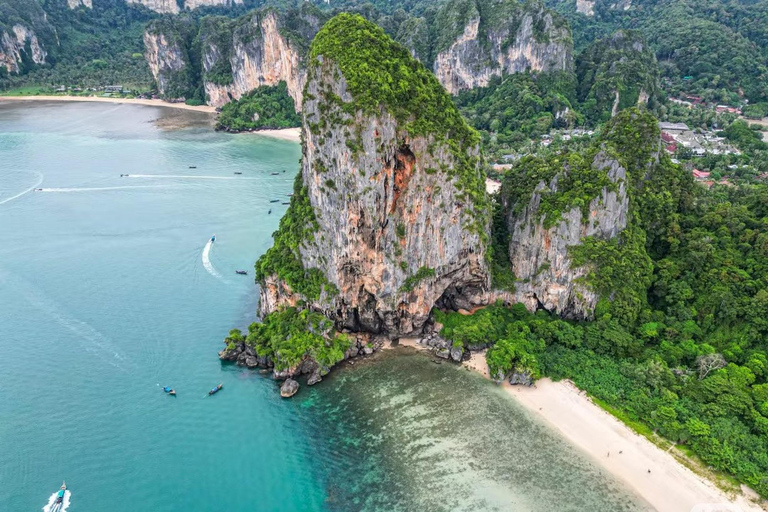Krabi: 4-Island Deluxe Speedboat Tour with Lunch & Transfer