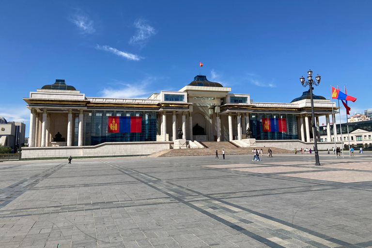 Ulaanbaatar: Private Guided City Tour with Car