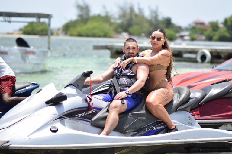 Montego Bay: Jet Ski Experience with Souvenir Shopping