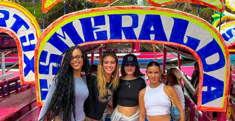 Mexico City: Xochimilco Boat Party with Unlimited Drinks photo 19