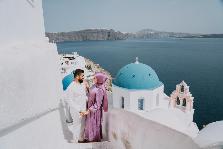 Santorini: Romantic Video Reel and Photo Shoot