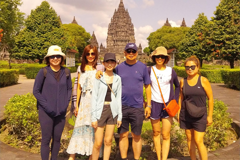 Borobudur Guided Tour & Ijo Temple Sunset Experience Private Tour: Borobudur Access, Prambanan & Ijo Sunset
