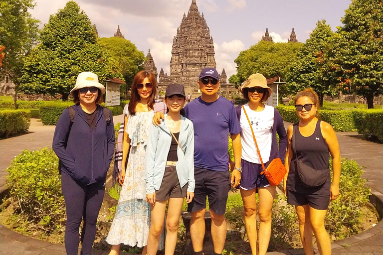 Borobudur Guided Tour & Ijo Temple Sunset Experience Private Tour: Borobudur Access, Prambanan & Ijo Sunset