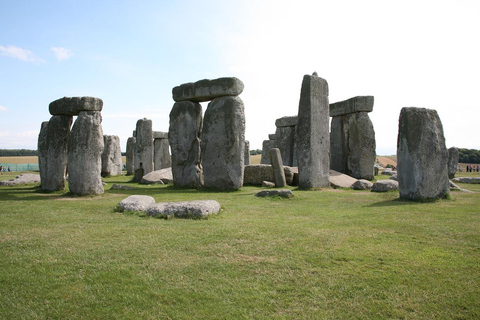 Visite privée du château royal de Windsor et de Stonehenge avec laissez-passer