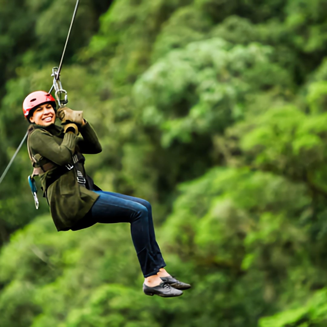 Marrakech : Tyrolienne dans les montagnes de l'Atlas et les villages berbères