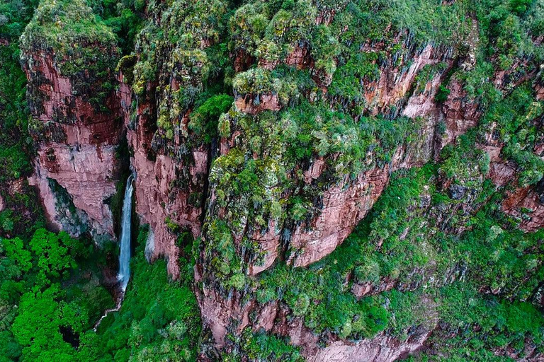 Cusco: Day trip to Perolniyoc Waterfall