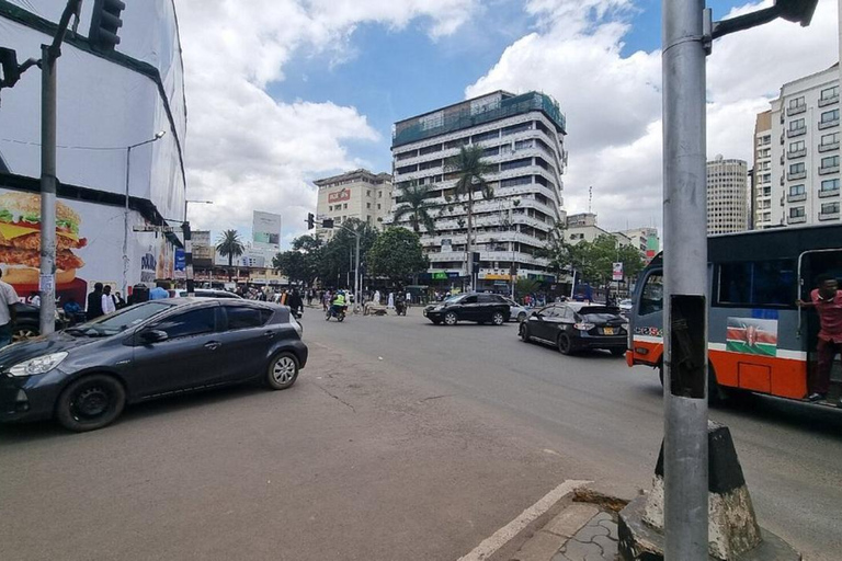 Nairobi: Guided City Walking Tour with Local Guide