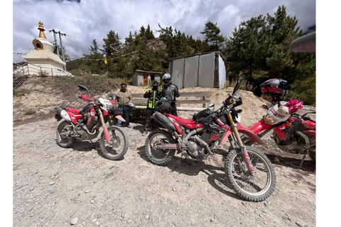 Kathmandu: Kulekhani and Chitlang Day Motorbike Tour