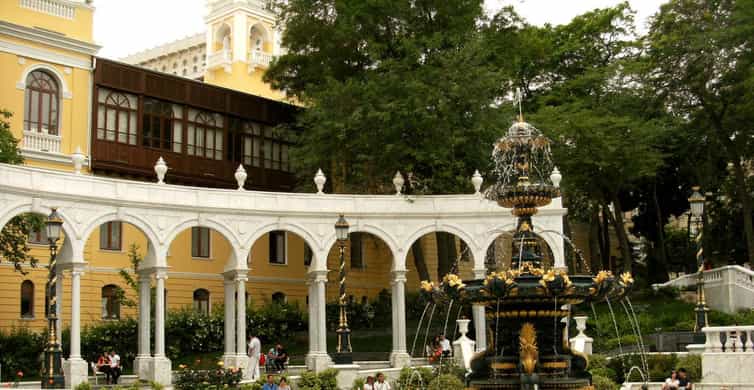 Baku: Old & Modern City Tour with Wine Tasting photo 8