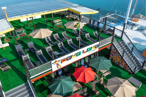 Montego Bay : Poko Loko Floating Bar Island Chill TourMontego Bay : Excursion détente sur l&#039;île du bar flottant Poko Loko