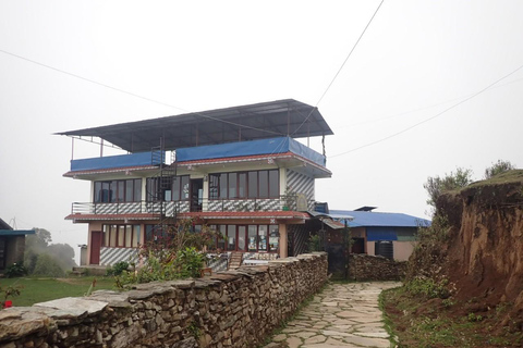 Pokhara : trek de 4 jours au Mardi Himal avec guide et hébergementPokhara : Trek de 4 jours au Mardi Himal avec guide et hébergement