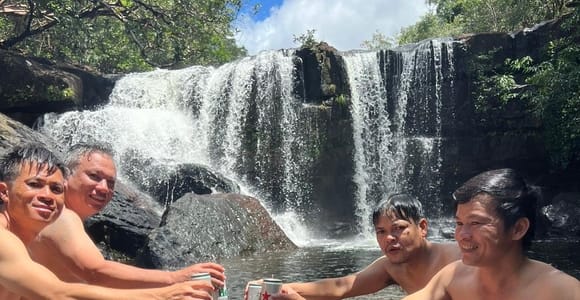 Da Ngon Waterfall Trekking & Seafood Lunch