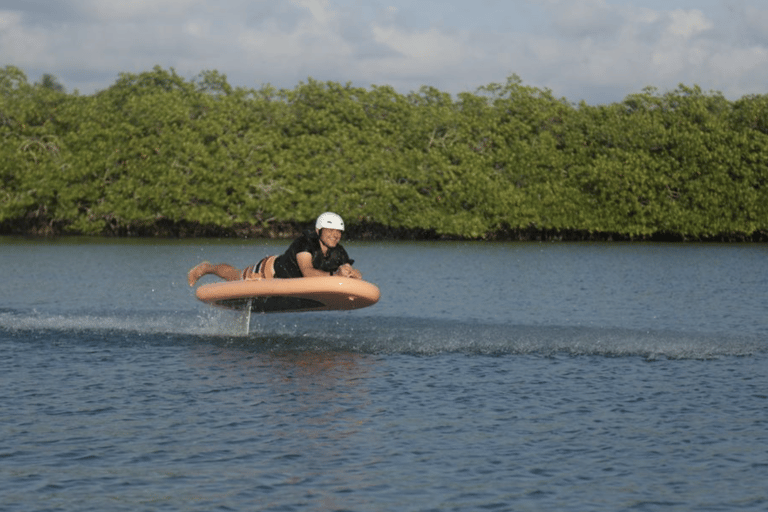 Cartagena: Esperienza di Efoil Flitescooter BARÚCartagena: Esperienza con Efoil Flitescooter (30 minuti)