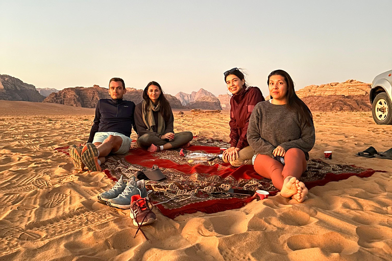 Wadi Rum Jeep Tour – Choose Duration, With or Without Stay 3-Hour Wadi Rum Jeep Tour