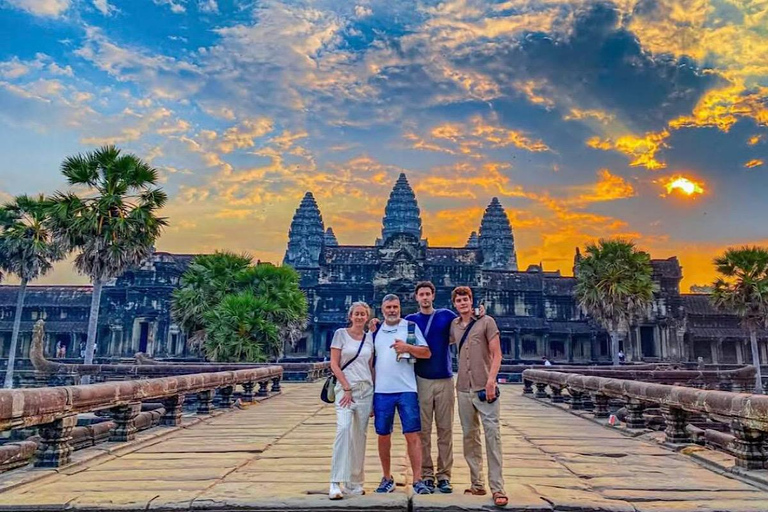 Siem Reap: Angkor Wat & Ta Prohm Half-Day Offbeat Jeep Tour Option 2: Angkor Wat Sunset & Ta Prohm with English Guide