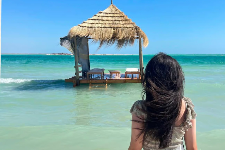 Djerba: Small Boat Escape to Hessi Jerbi White Sand Beach