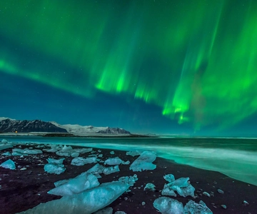 Reykjavík: Caccia all'aurora boreale di 5 giorni e tour della laguna dei ghiacciai