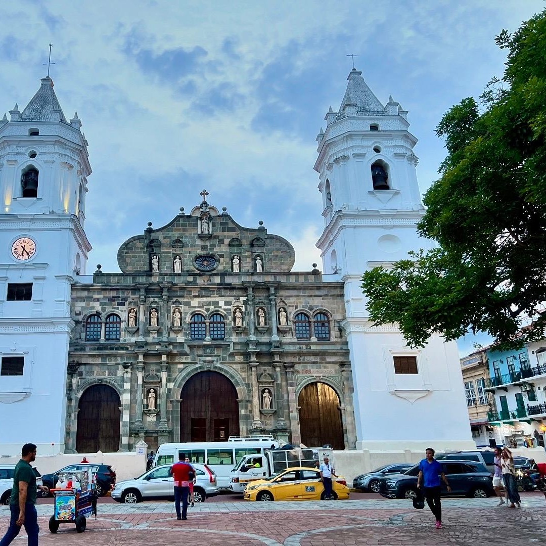 Colagem de mídia