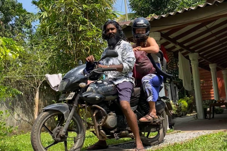 Sri Lanka/Bentota : Visites touristiques en motoBentota et région (dans un rayon de ~15km)