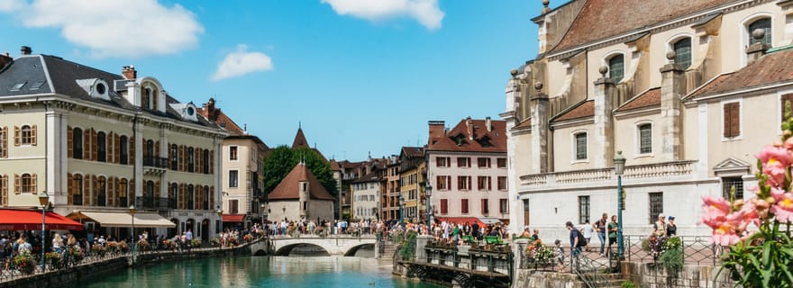 Saindo de Genebra: Annecy – "Veneza dos Alpes"