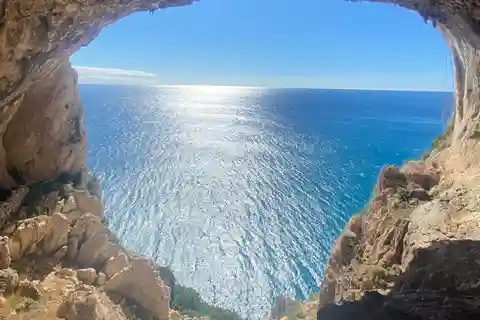 Noli: Hike to Grotta dei Falsari