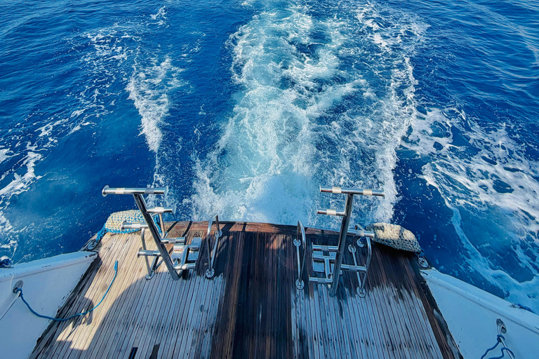 Sharm El Sheikh: Tiran Island Boat Trip w Snorkeling & Lunch