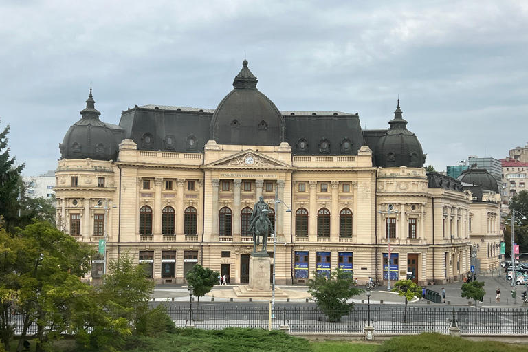 Bucharest Shared Walking Tour with Local Guide Bucarest imprescindible: tour a pie con guía local