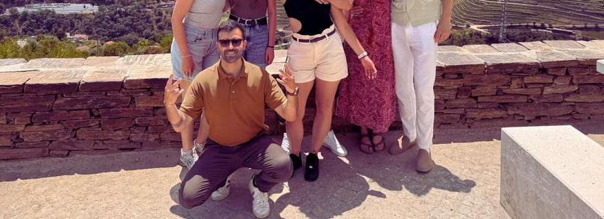 Porto : Visite privée de la vallée du Douro en petit groupe, croisière, dégustation de vins, repas