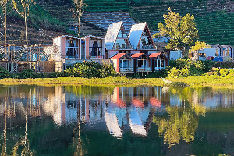 从日惹出发的日出西库尼尔山和迪恩高原之旅从日惹到日出 Sikunir 和 Dieng 高原之旅