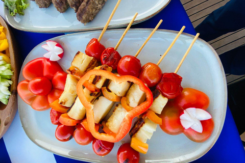 迪拜：家庭日落超大游艇巡航（含烧烤和饮料）