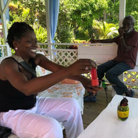 Ahhh Ras Natango Gallery and Garden with Transportation - Housity