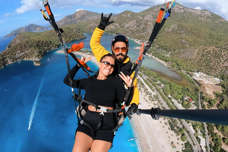 From Antalya: Ölüdeniz Paragliding w/Hotel Transfer & Lunch From Antalya: Ölüdeniz Paragliding w/Private Transfer