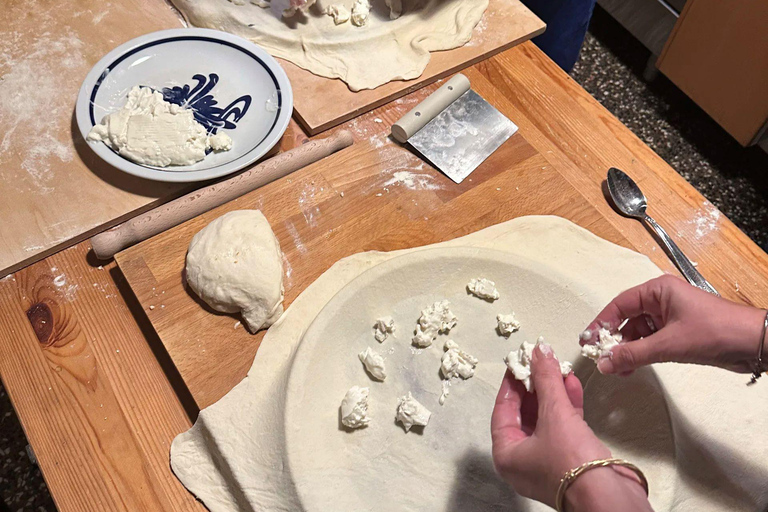 Genoa: Pesto and Focaccia Cooking Class with Prosecco