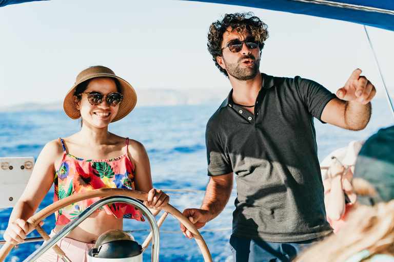 Héraklion : Excursion en voilier l'après-midi vers l'île de Dia avec repasCroisière en voilier avec point de rencontre