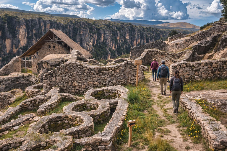 Cusco: Taqrachullo & Ancient K'ana Sites Day Trip
