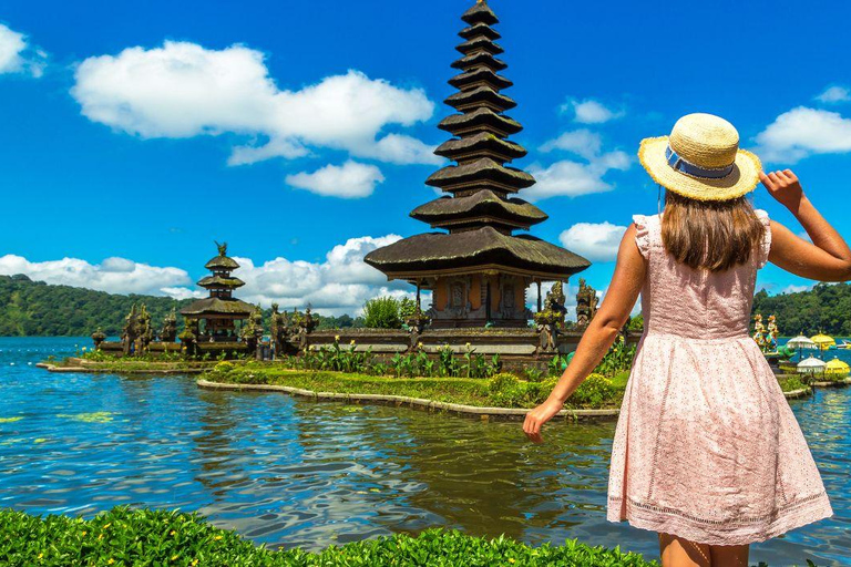 Bali: North Bali Waterfalls Private Tour with Guide